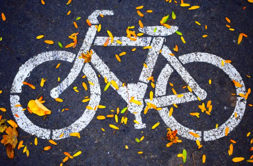 Deux étudiants de l’emlyon lancent une start-up pour lutter contre le vol de vélos