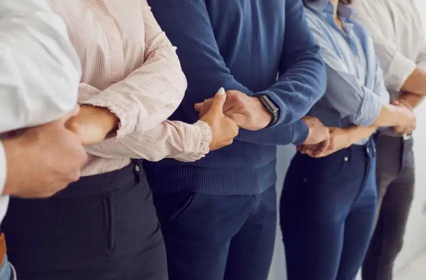 Est-il obligatoire d’intégrer une association en école ?