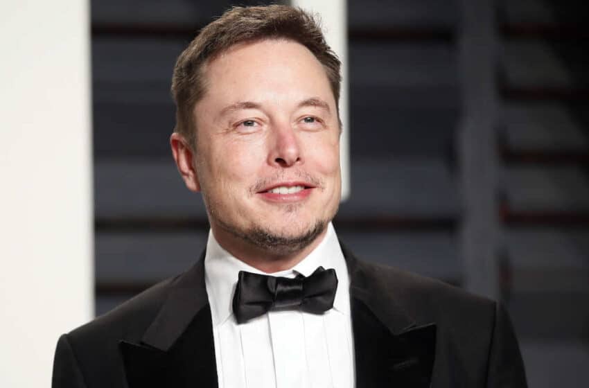  Elon Musk propose sur Twitter de vendre 10% de ses parts dans Tesla