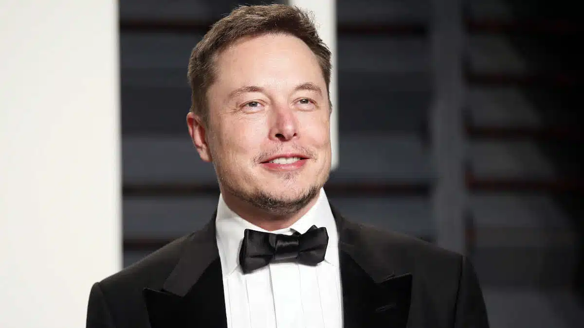 Elon Musk rachète Twitter pour 44 milliards de dollars !