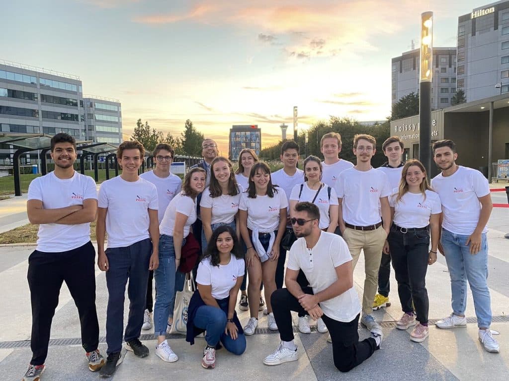3 OFFRES – Groupe Mister Prépa x PGE : Bras-droit, Vidéaste, Chef de projet digital…