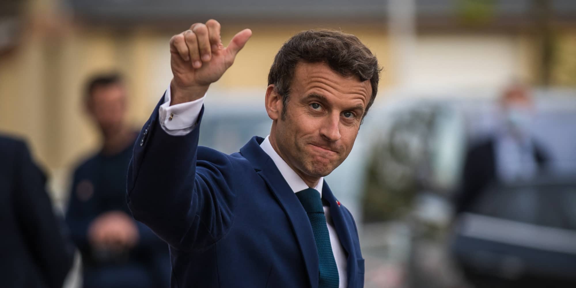 Cinq questions sur la rémunération du banquier Emmanuel Macron