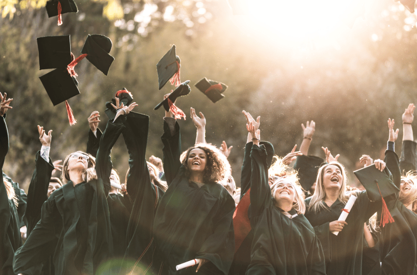 CLASSEMENT QS 2023 - MASTER MANAGEMENT