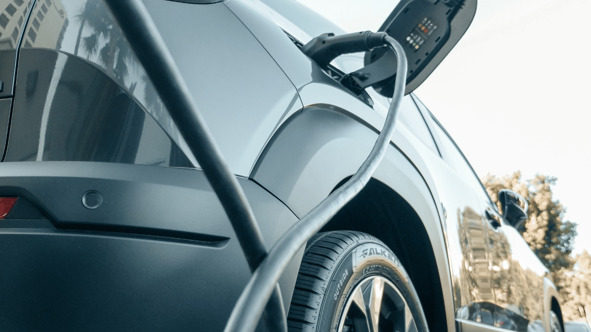 Zeplug et ses bornes de recharge pour voitures électriques lèvent 240 millions d’euros