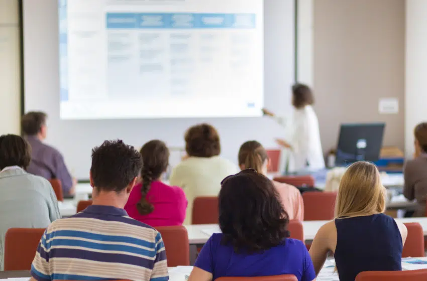 Bachelor Universitaire de Technologie : tout savoir sur le BUT !