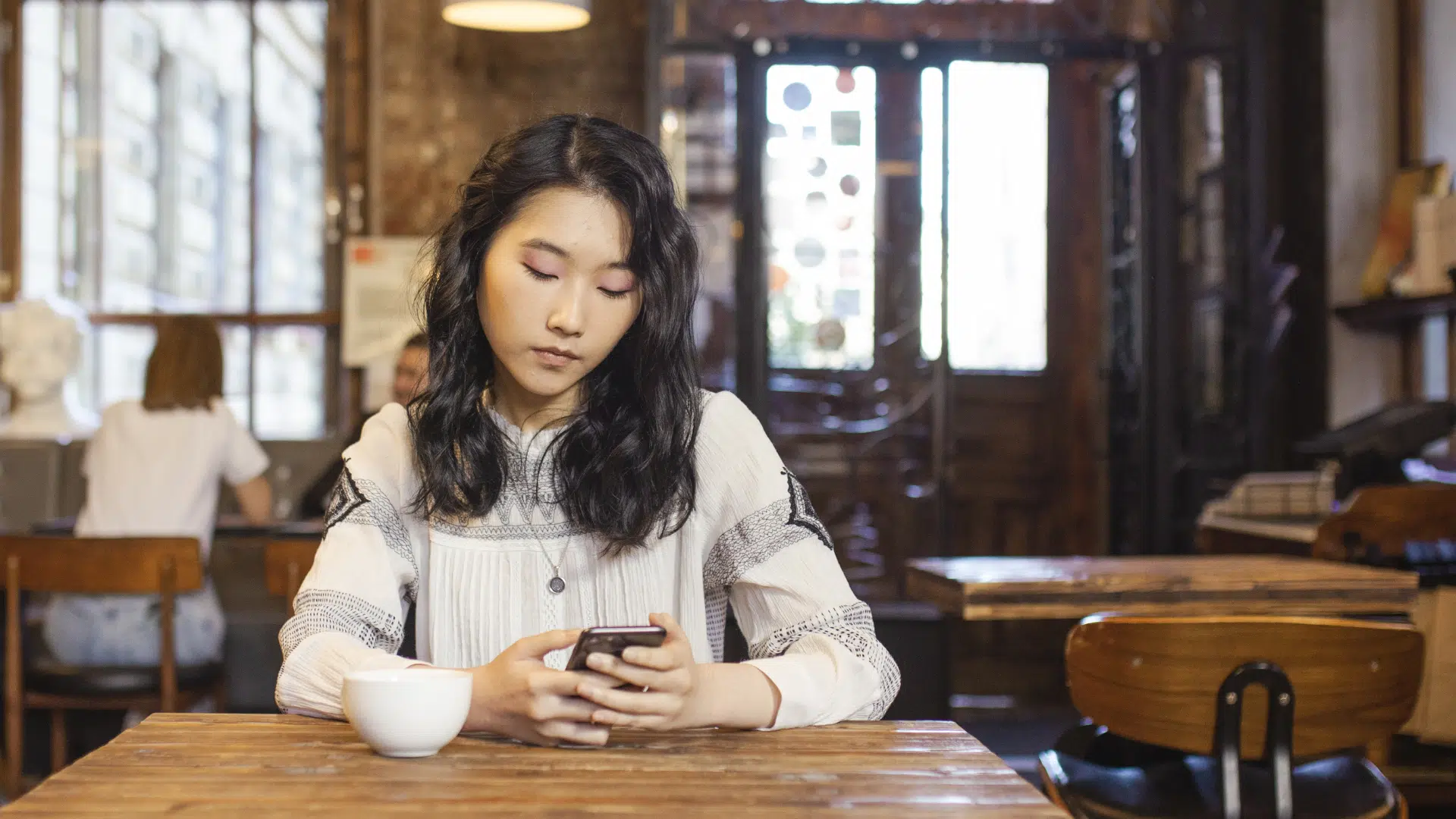 Le nouveau « Tinder de l’emploi » pour les 18-30 ans s&rsquo;appelle JobMax