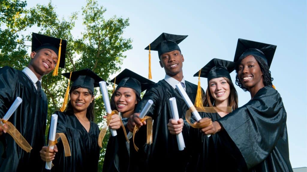 Illustration Classement FT Custom Executive Education 2023