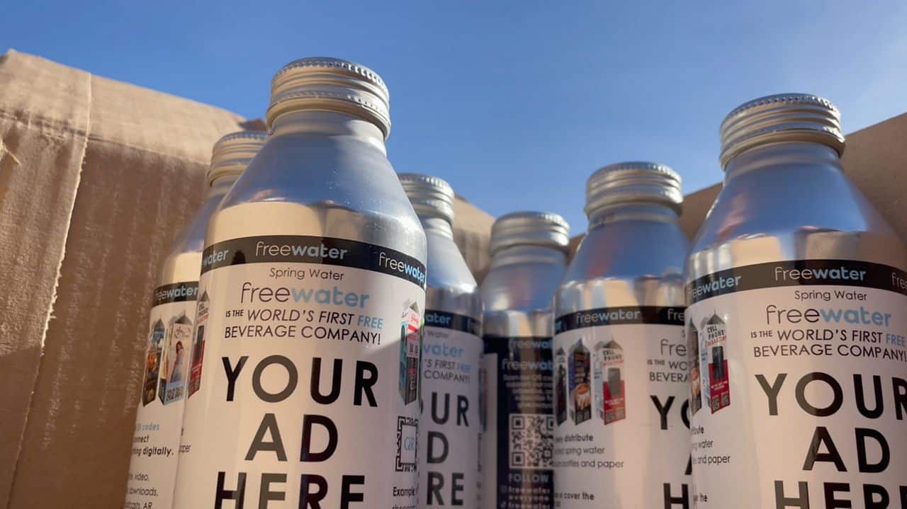 FreeWater, l’entreprise qui distribue de l’eau gratuitement