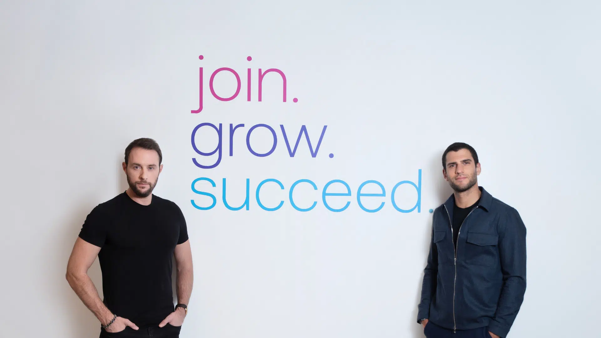 Quelles sont 15 les startups françaises qui ont le plus recruté sur les 12 derniers mois ?