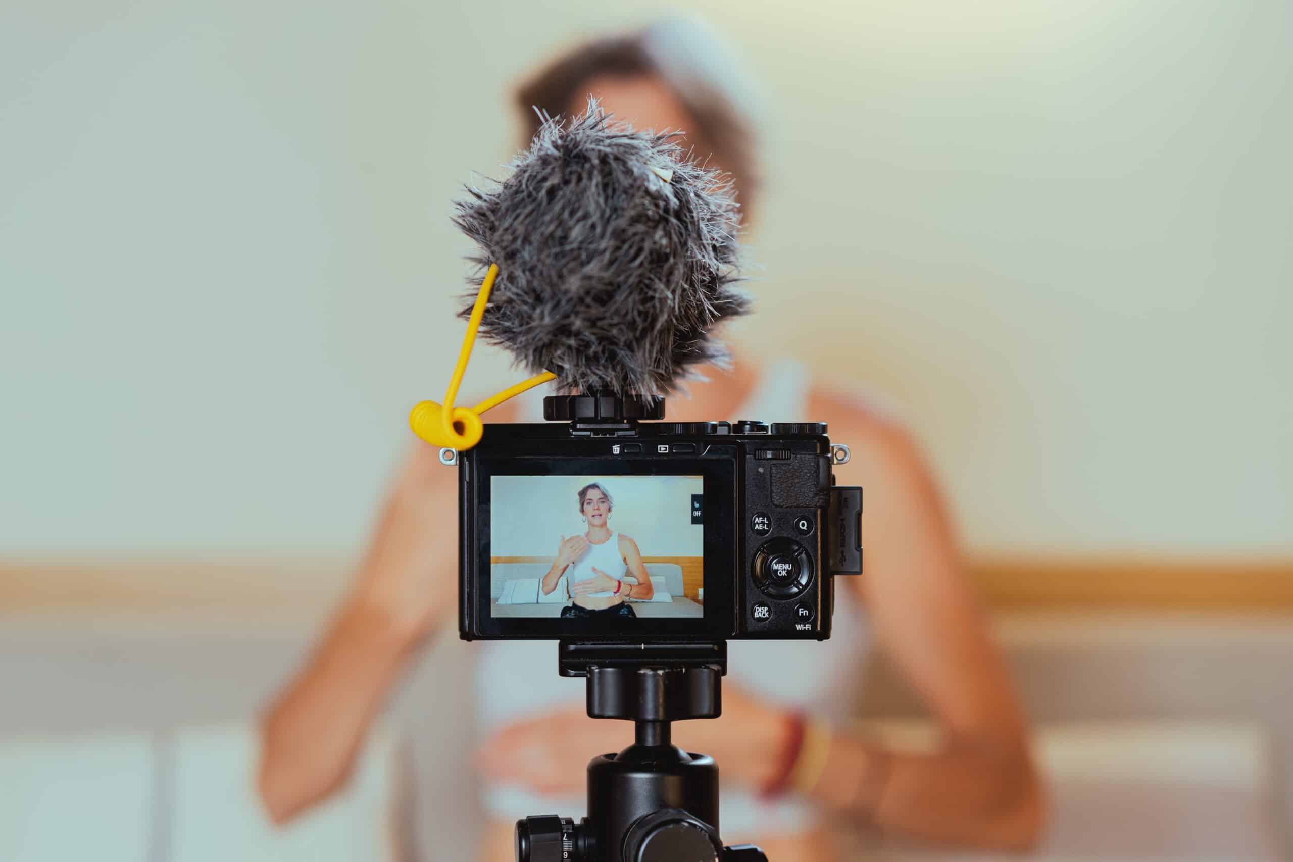 Les dédicaces vidéo de star : un business florissant