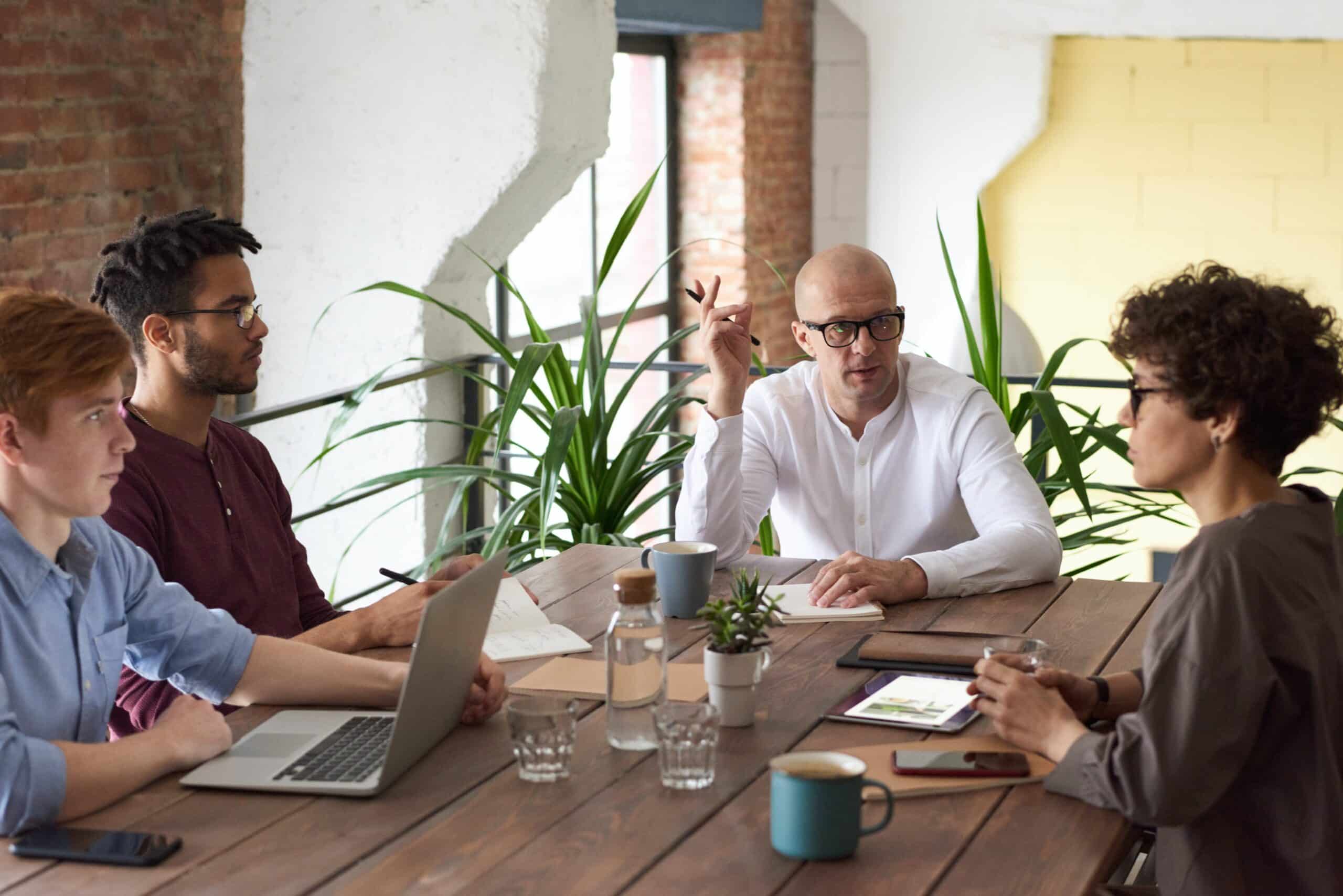 Directeur commercial : missions, compétences, salaire
