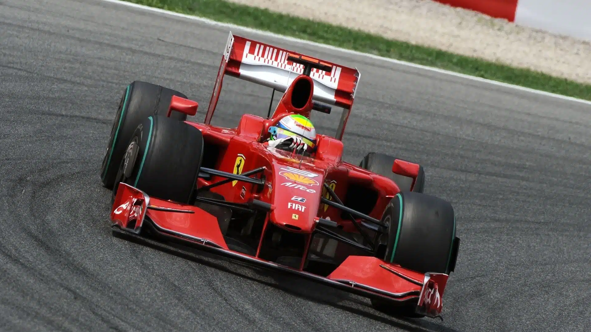 Le dossier Ferrari : salaires, processus de recrutement, carrière