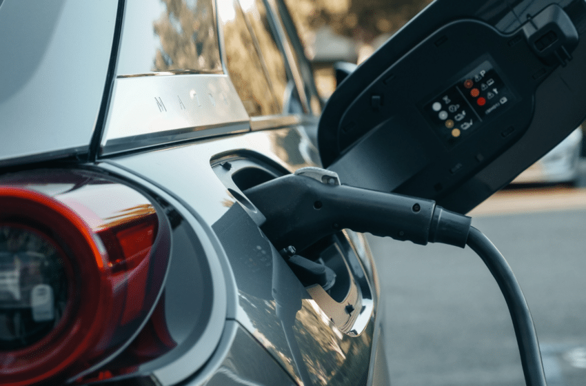 Le marché de l’électrique automobile monte encore en puissance en 2023 !