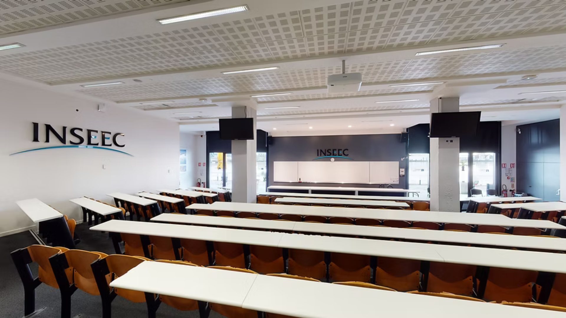  L’INSEEC GE annonce l’ouverture de la L3 du PGE en alternance !