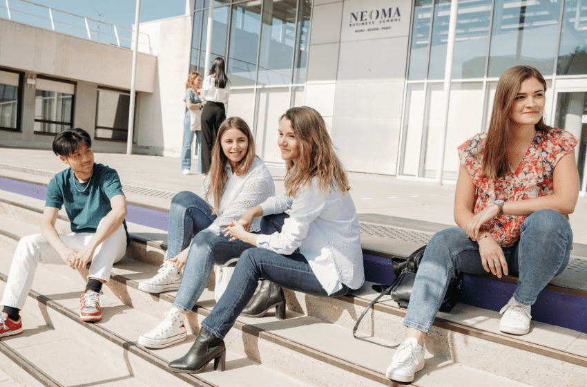 Rentrée 2024 : NEOMA prend en charge 100% des frais de scolarité des étudiants boursiers échelon 7 du Programme Grande Ecole