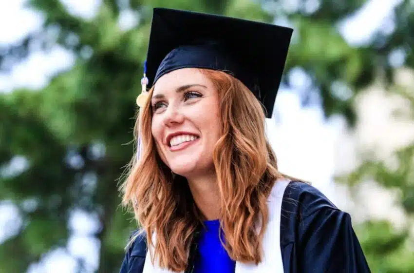 V.I.E ou Graduate Program : que choisir une fois diplômé ?