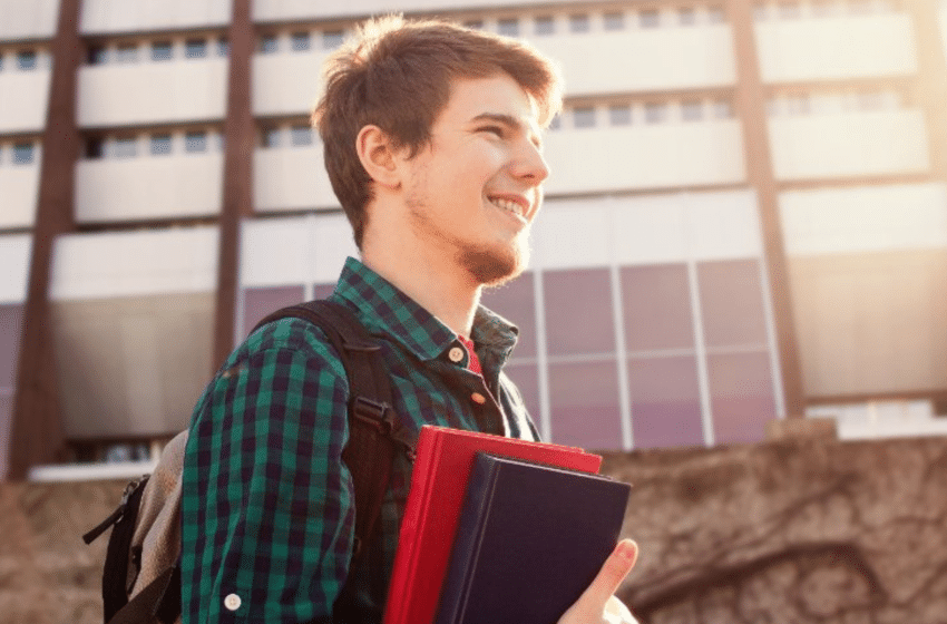 RAISONS SUIVRE FORMATION UNIVERSITAIRE PARIS