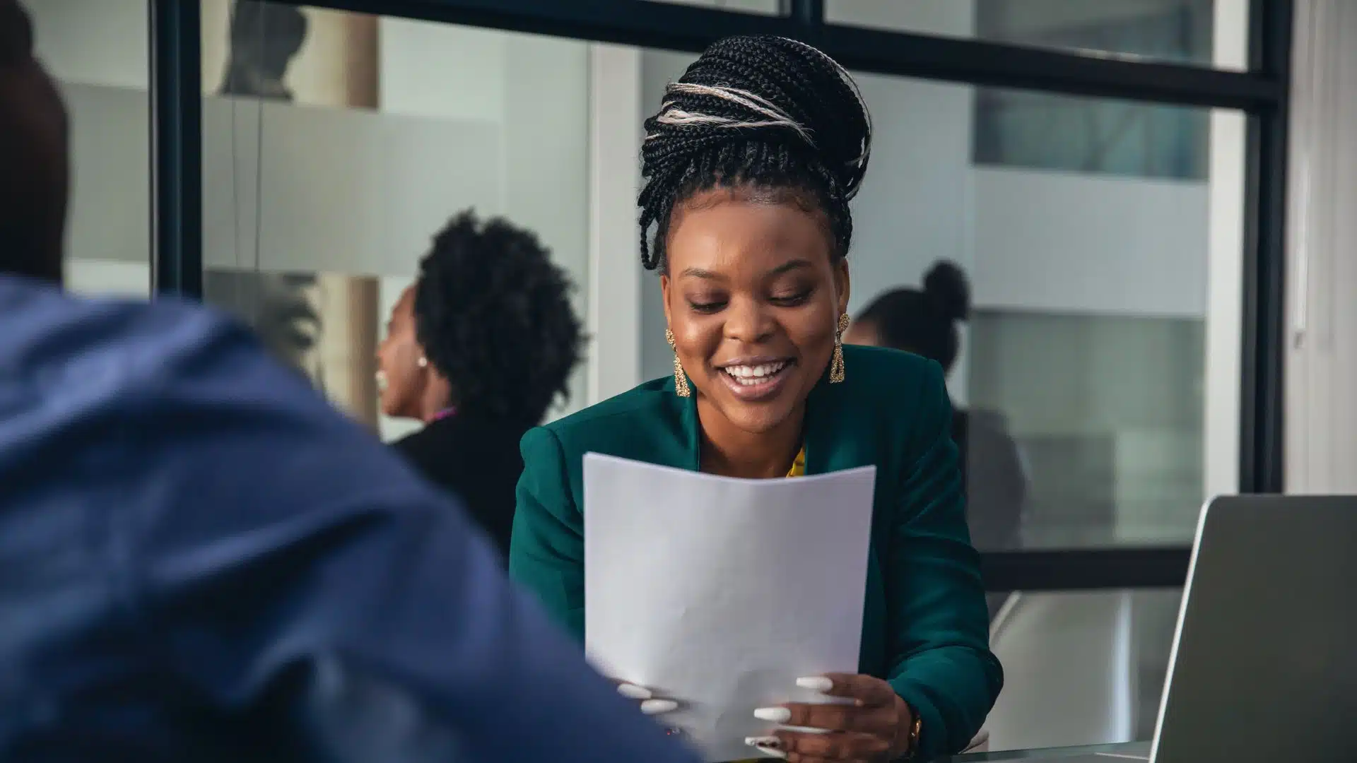 CDI, offres d’emploi… Hellowork publie son baromètre pour 2024