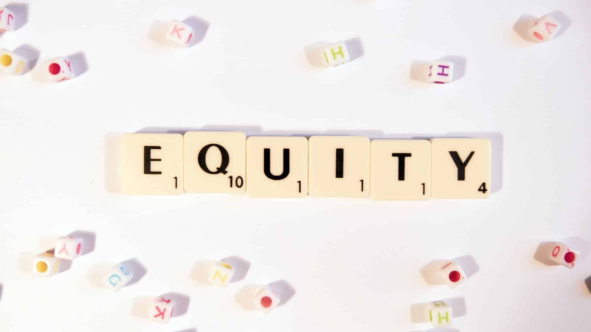 Stagiaire en Private Equity : missions, salaires, perspectives