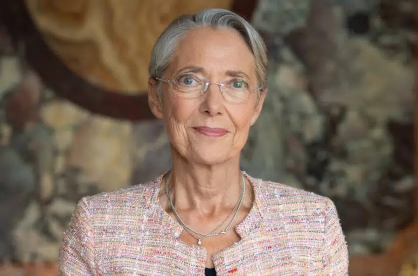 Elizabeth Borne : formation, carrière et parcours politique