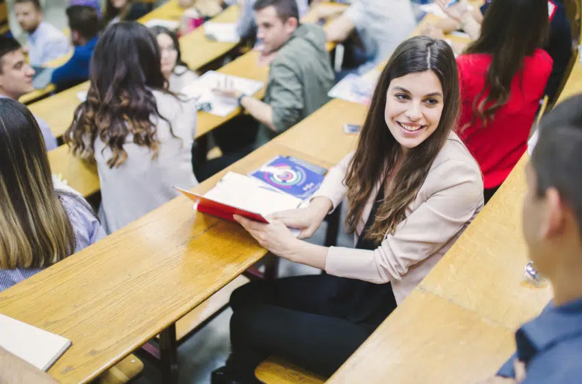 ISC PARIS CAMPUS ORLEANS BEST SCHOOL EXPERIENCE