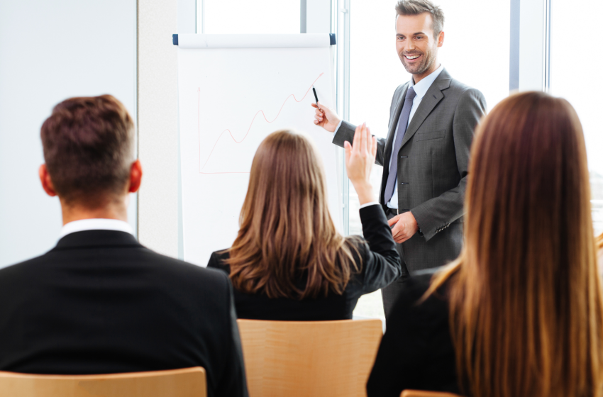 QUELLES FORMATIONS FINANCE