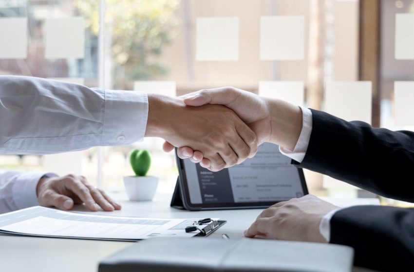  5 astuces pour gérer efficacement plusieurs processus de recrutement simultanés