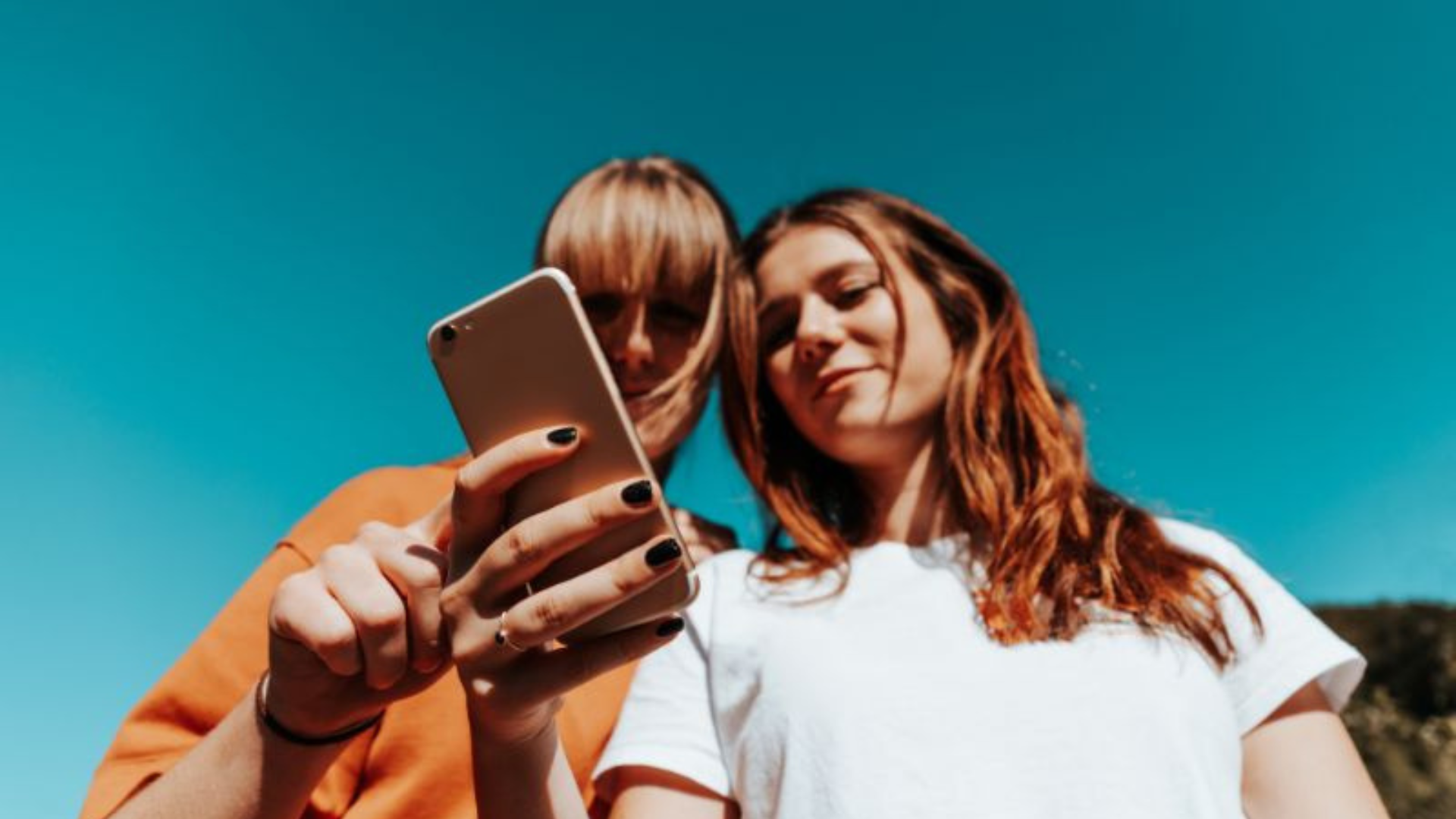  Réseaux sociaux et personal branding : l’arme secrète pour être repéré avant le diplôme