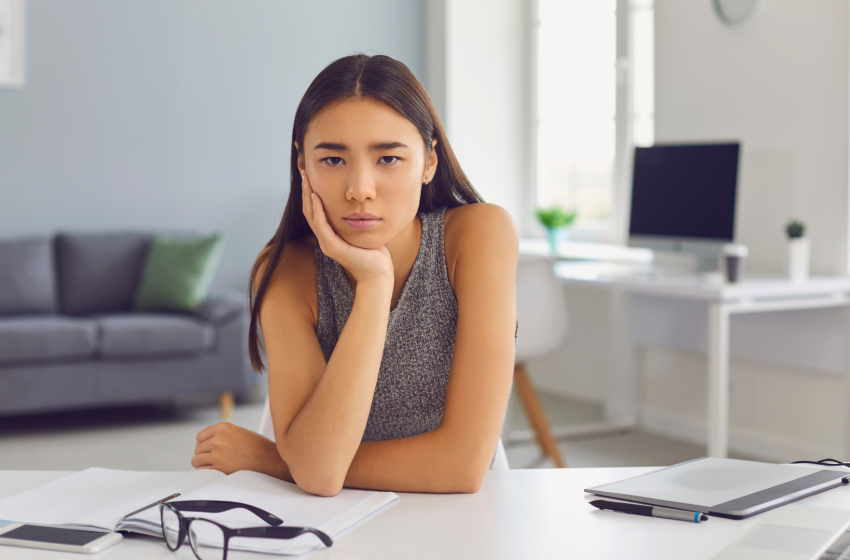  Pourquoi est-il si difficile de trouver un premier emploi ?