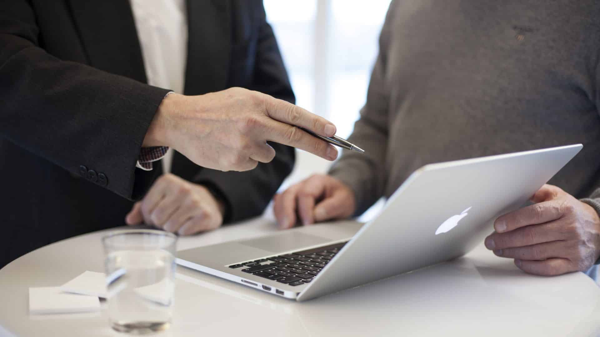 Conseil en stratégie et conseil en management : quelles différences ?