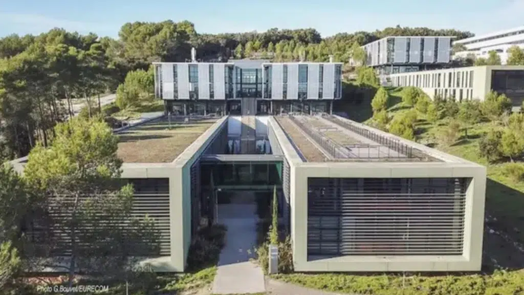 eurecom page ecole 2