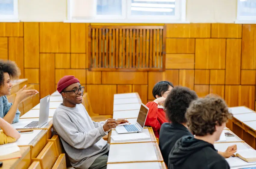 Choisir une grande école de management : construire un parcours d’excellence et d’ouverture internationale