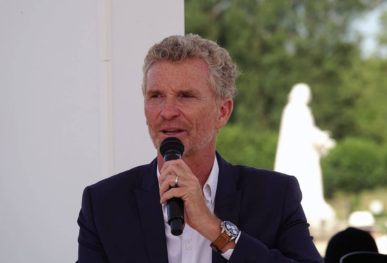 Denis Brogniart (Koh Lanta) : salaire, fortune, parcours..