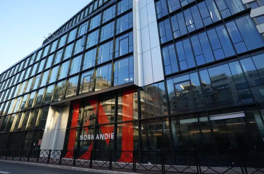L’EM Normandie intègre un Bachelor diplômant dans son Programme Grande École et redéfinit le parcours post-bac