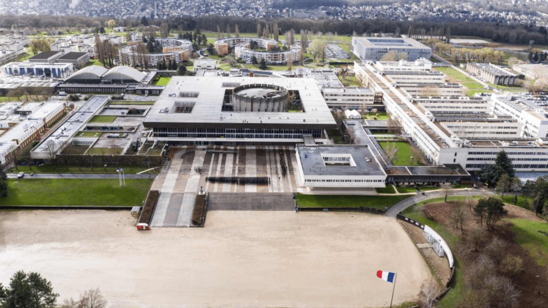 Classement des écoles d&rsquo;ingénieurs 2026 selon le salaire à la sortie