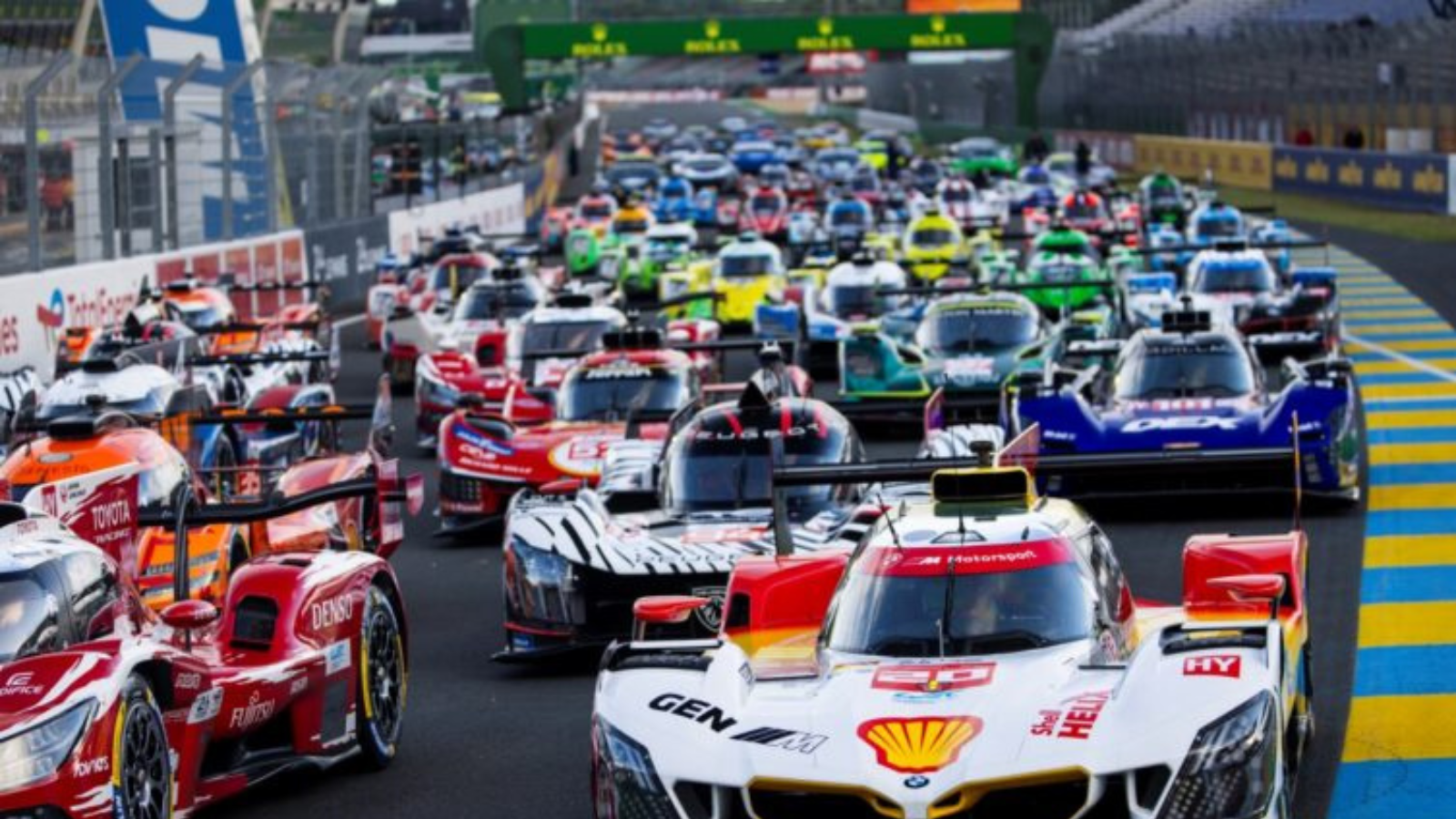  24 Heures du Mans 2026 : Ferrari, BMW, Genesis, qui va gagner ?