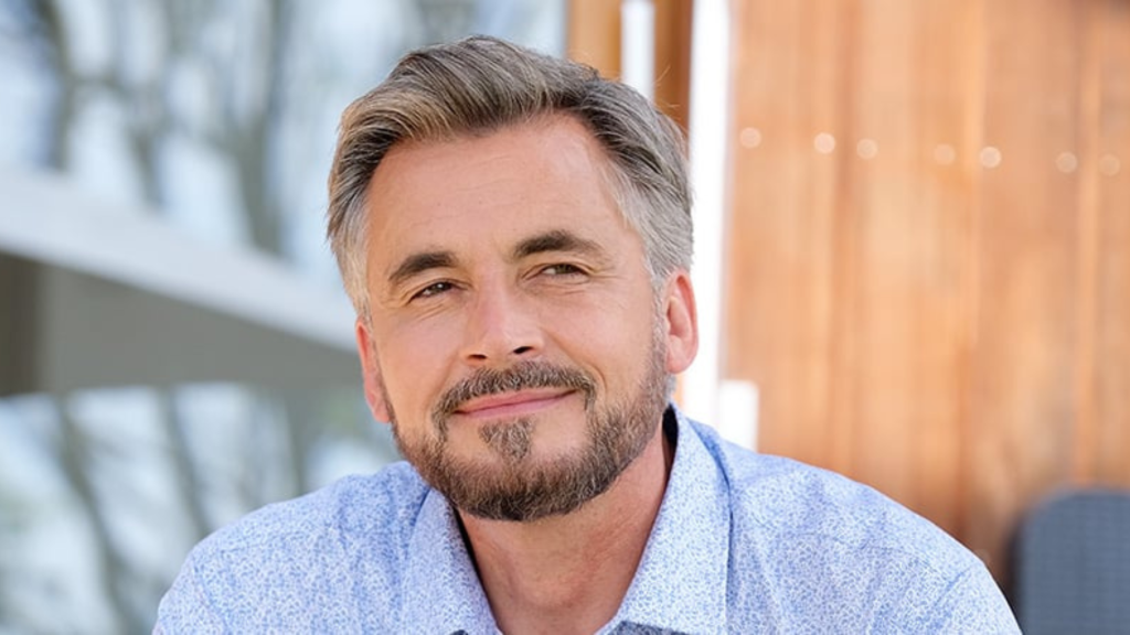 OLIVIER MINNE CARRIERE FORT BOYARD SALAIRE