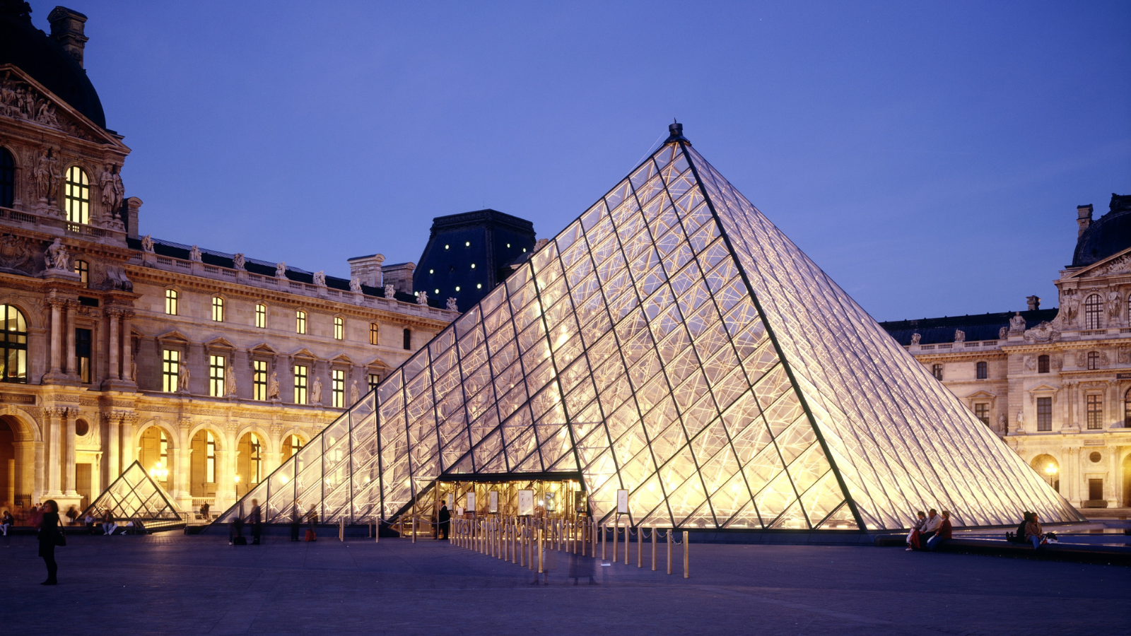  Louvre 2026 : 9 millions de visiteurs, tarif étrangers à 32 €, vol historique des bijoux