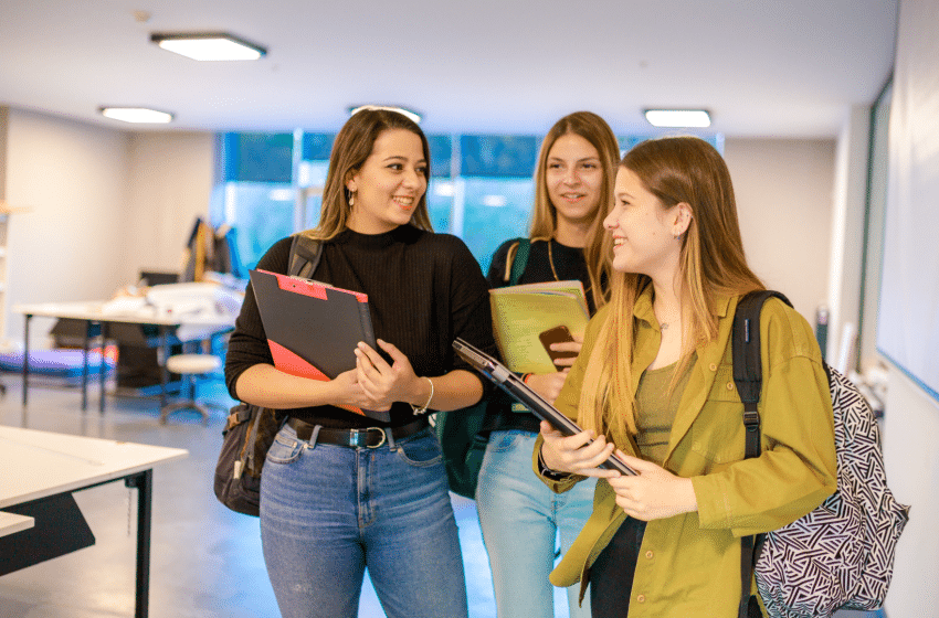 Orientation Post-Bac : Le Top 5 des meilleures écoles de commerce en France en 2026