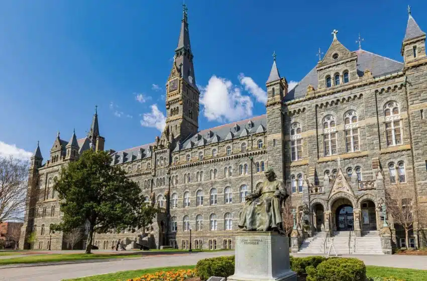 Échange académique à GEM : Georgetown et St Andrews comme nouveaux partenaires