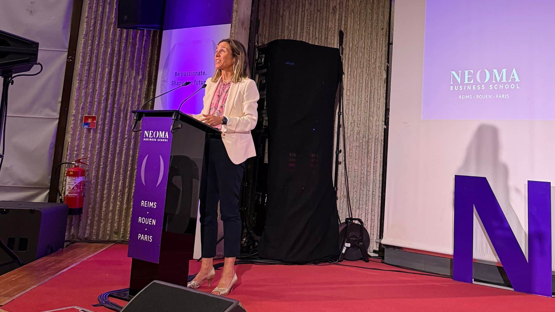 Justine Ryst, directrice générale de YouTube France, marraine de la promotion 2026 de NEOMA