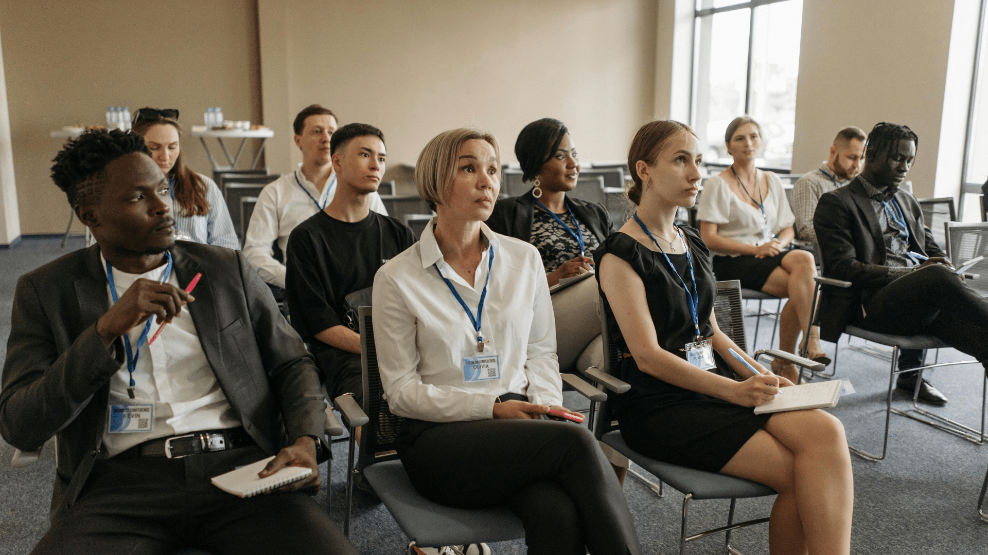 Devenir assistant de direction : formations et évolutions possibles