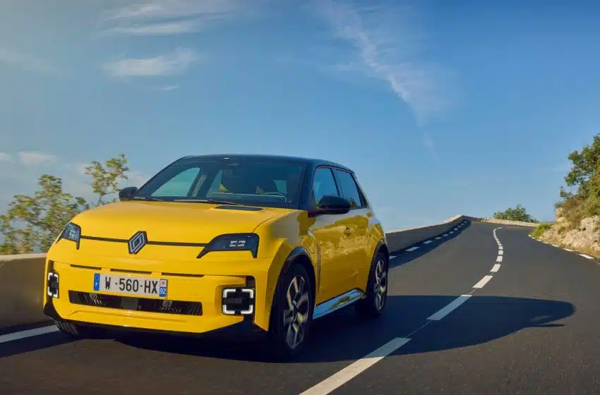Renault remporte à nouveau le titre de Voiture de l&rsquo;année !