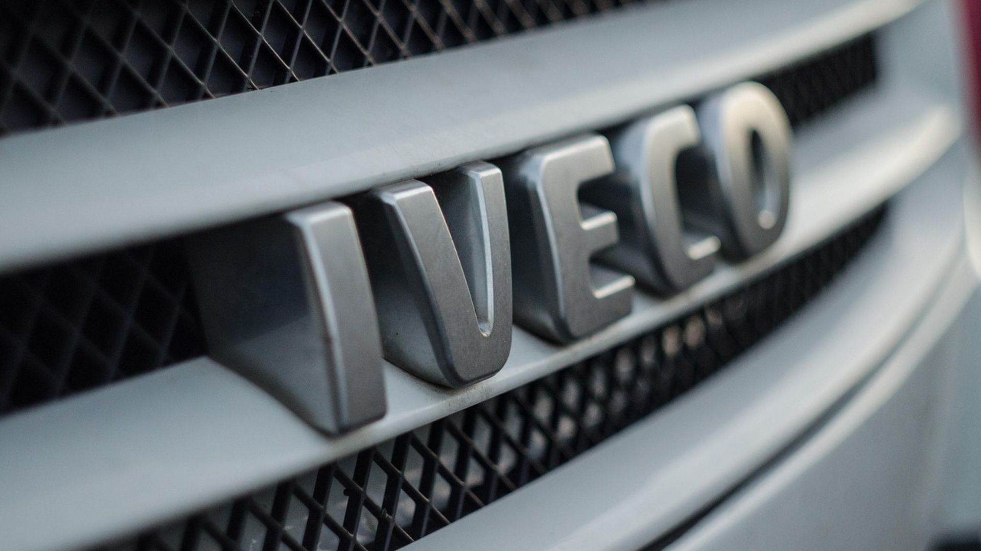  Iveco : un pan de l’industrie italienne passe sous pavillon indien