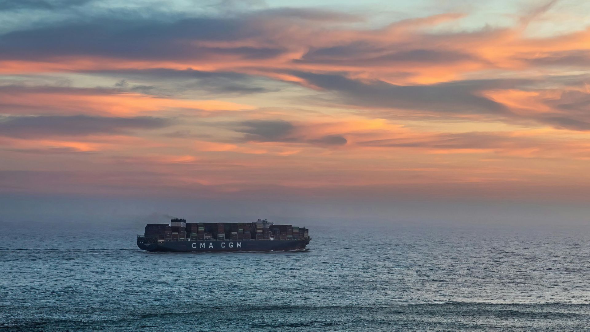  CMA CGM hisse le pavillon français : dix nouveaux géants des mers pour renforcer sa flotte tricolore